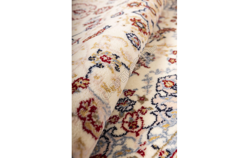 Шерстяной ковер Hunnu 6C1101 001